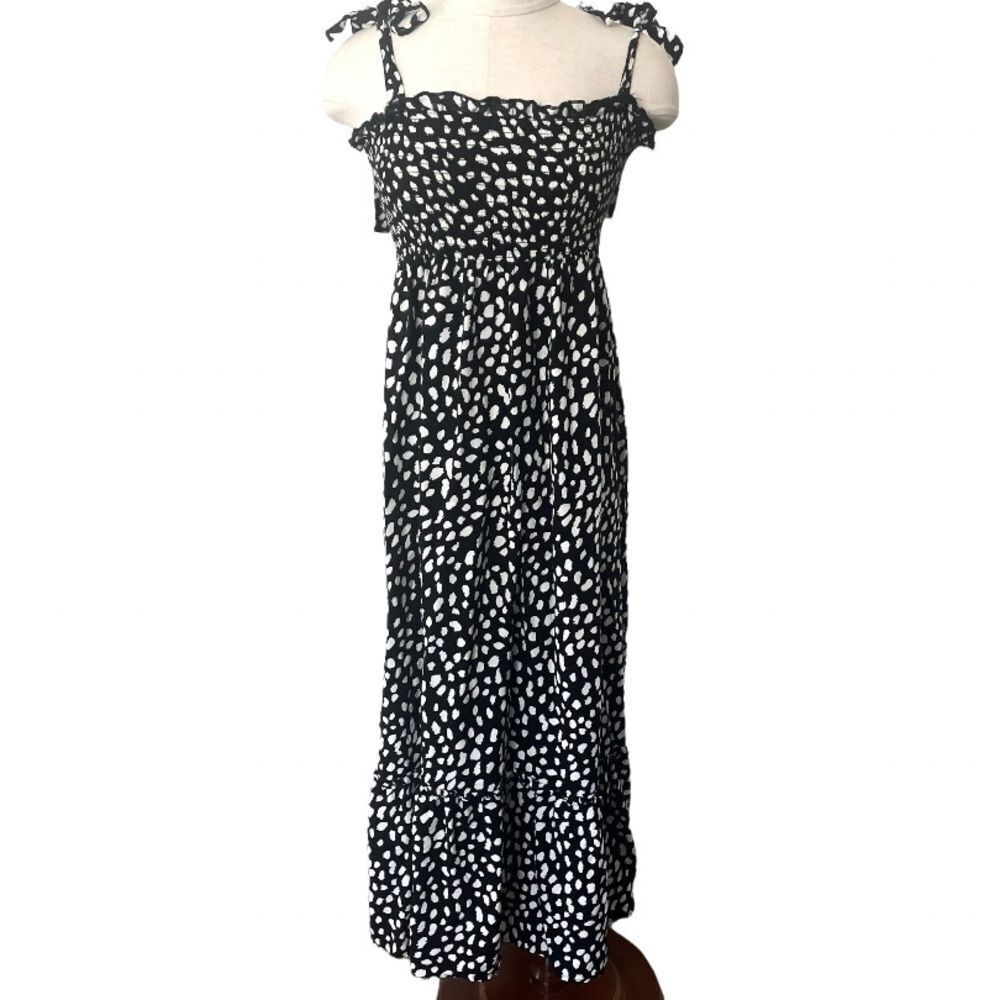 R. Vivimos black and white sleeveless maxi dress